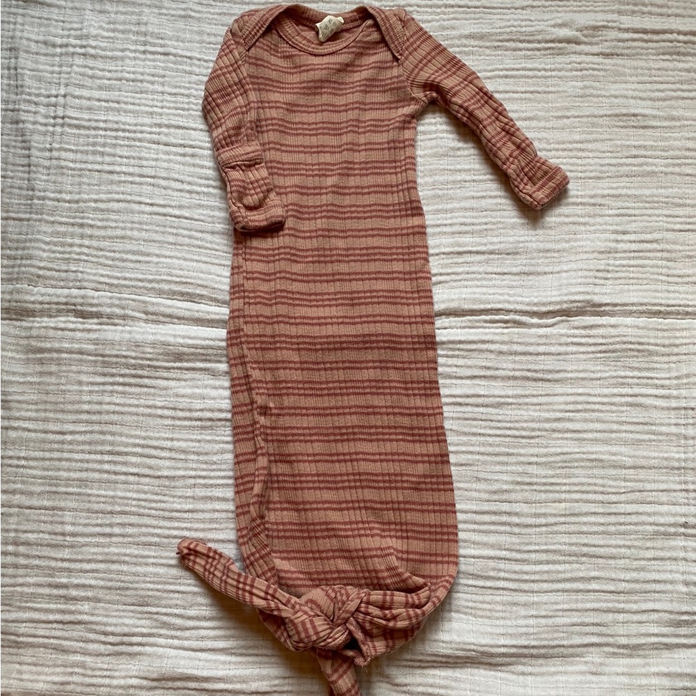 Kate Quinn - Baby Knotted Gown - 0-3 Months